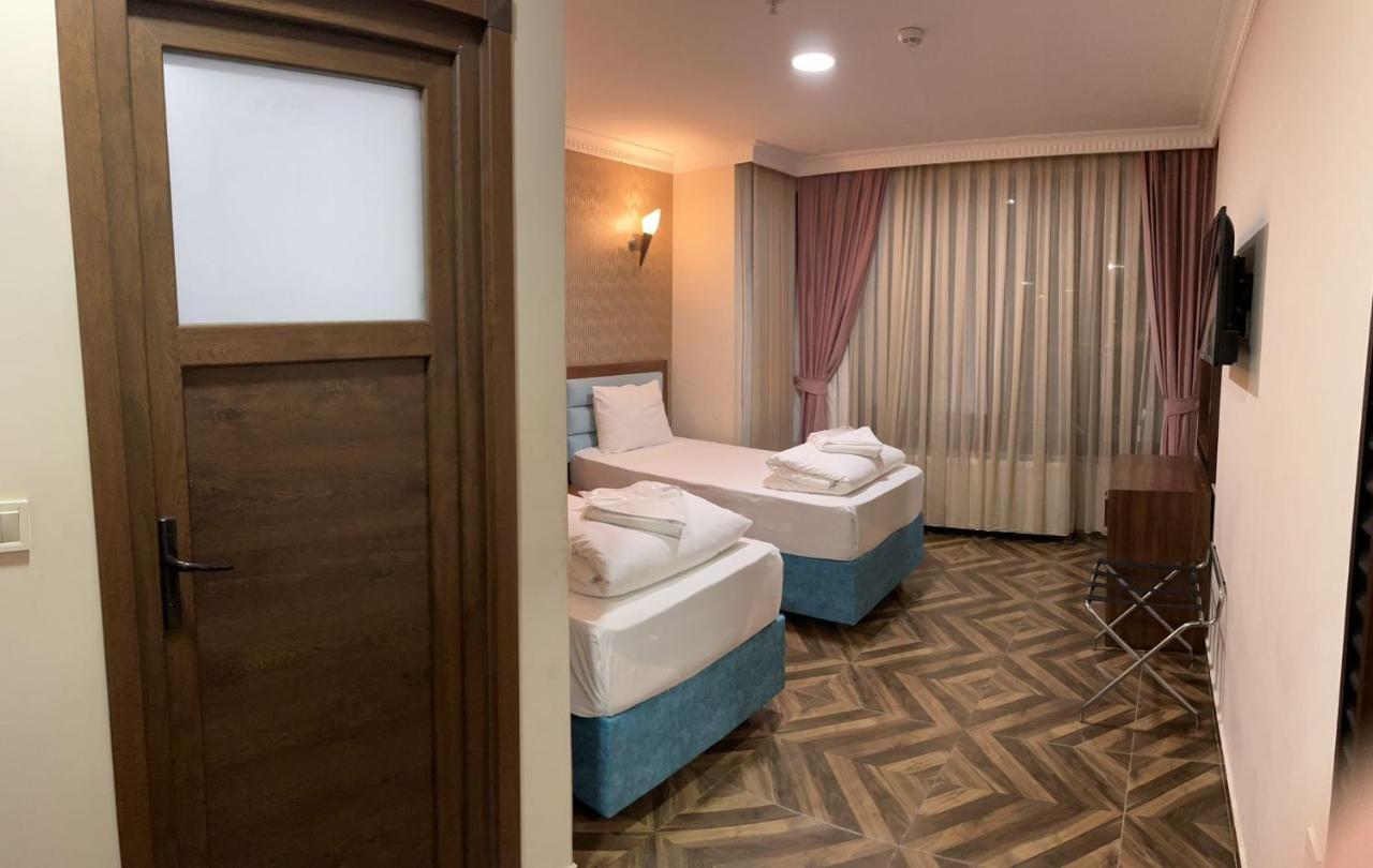 Hotel Uemit Yenikapi Istanbul Exterior photo